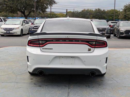 2020 Dodge Charger Scat Pack