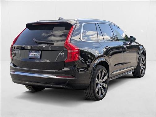 2025 Volvo XC90 Plug-In Hybrid T8 Ultra 7-Seater