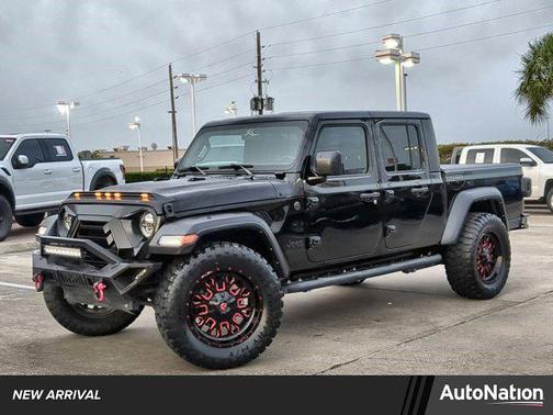 2022 Jeep Gladiator Sport