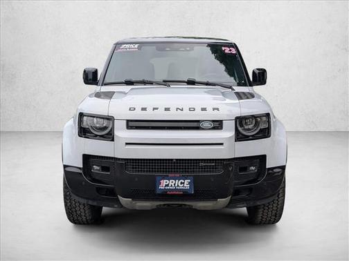 Yulong White Metallic 2023 Land Rover Defender 130 X-Dynamic SE