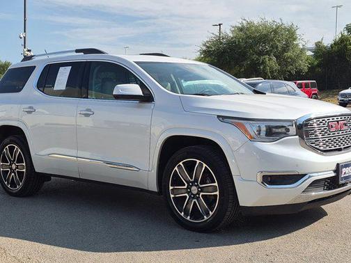 White Frost Tricoat 2017 GMC Acadia Denali