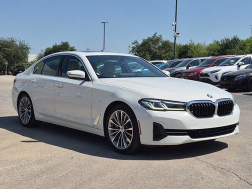 Alpine White 2021 BMW 530 530i