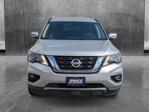 2019 Nissan Pathfinder SV