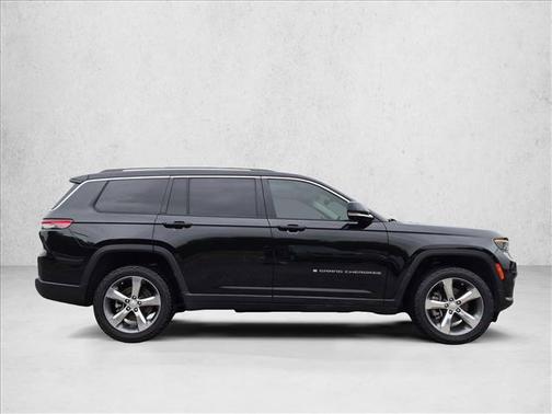 Diamond Black Crystal Pearlcoat 2023 Jeep Grand Cherokee L Limited