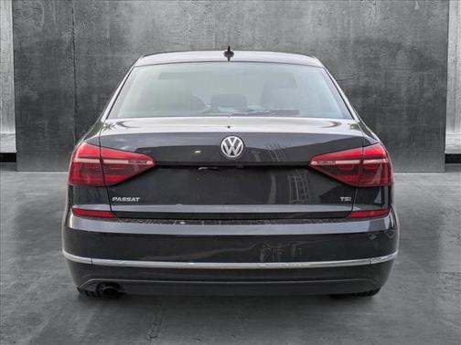 2019 Volkswagen Passat 2.0T Wolfsburg Edition