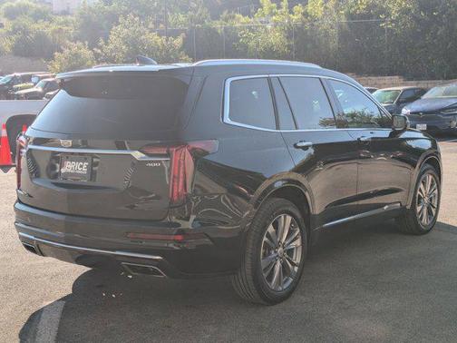2023 Cadillac XT6 Premium Luxury FWD