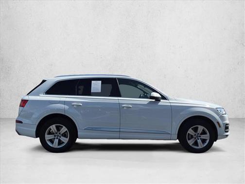 Carrara White 2018 Audi Q7 2.0T Premium Plus