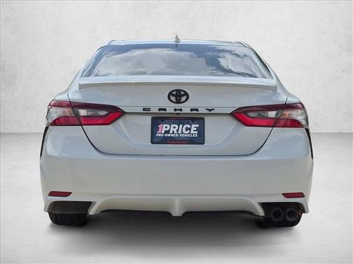 White 2022 Toyota Camry SE