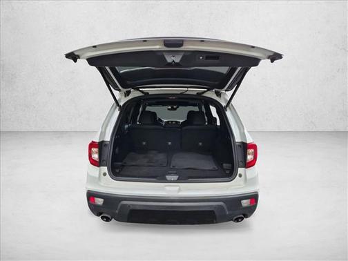 Platinum White Pearl 2020 Honda Passport AWD Elite