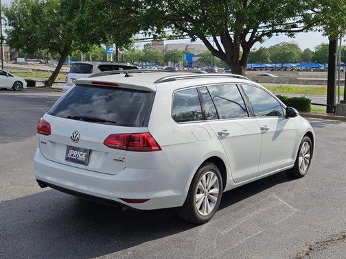 2017 Volkswagen Golf SportWagen TSI S