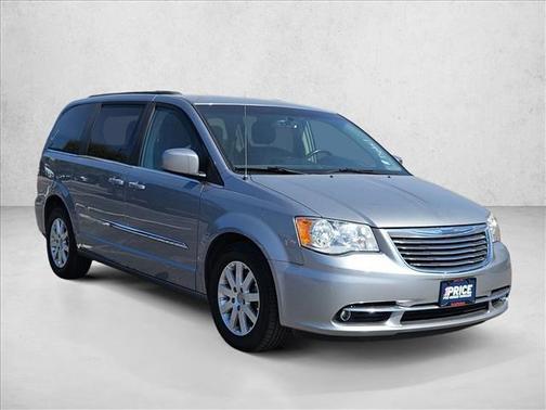 2015 Chrysler Town & Country Touring
