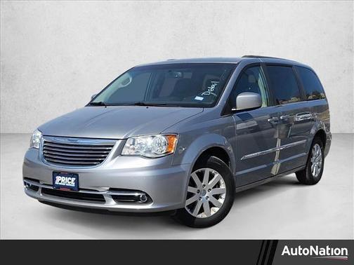 2015 Chrysler Town & Country Touring