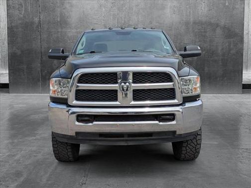 2017 RAM 2500 Tradesman Crew Cab 4x4 6'4' Box