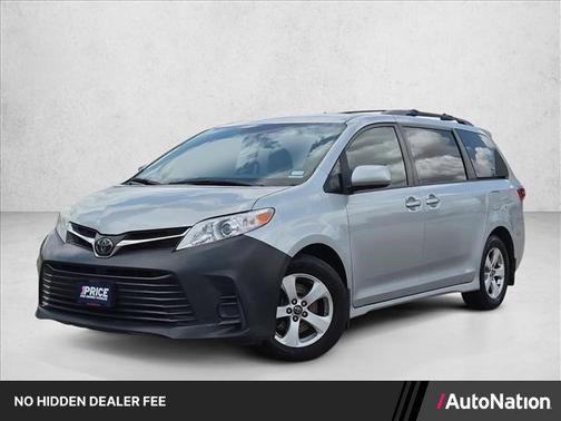 Celestial Silver Metallic 2020 Toyota Sienna LE
