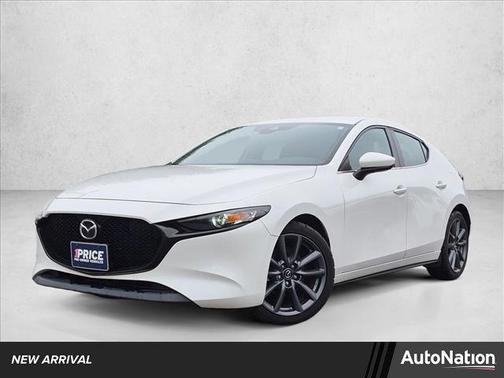 Snowflake White Pearl Mica 2022 Mazda Mazda3 FWD w/Select Package