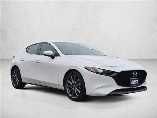 Snowflake White Pearl Mica 2022 Mazda Mazda3 FWD w/Select Package