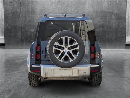 2020 Land Rover Defender 110 HSE