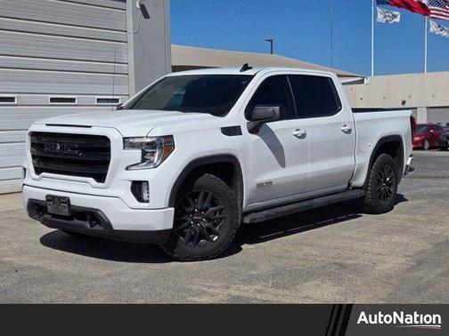 2022 GMC Sierra 1500 Elevation