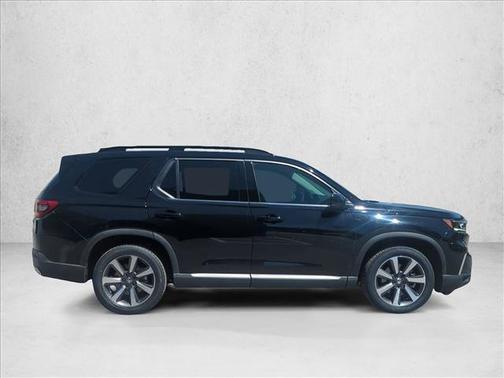 2023 Honda Pilot AWD Elite