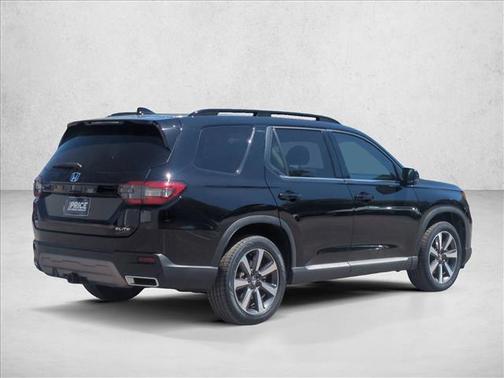 2023 Honda Pilot AWD Elite