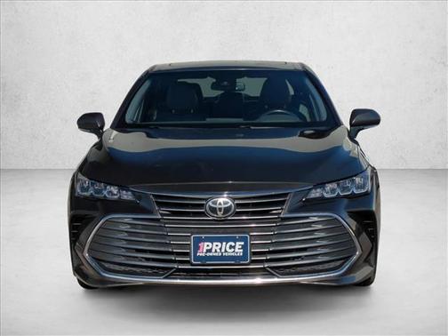 2019 Toyota Avalon XLE