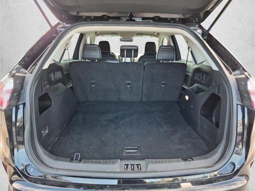 Agate Black Metallic 2024 Ford Edge SEL