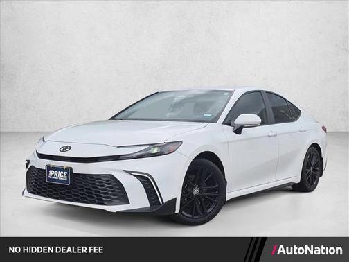 Ice Cap 2026 Toyota Camry SE
