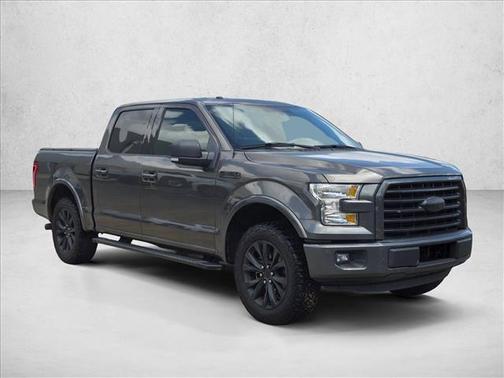 Magnetic Metallic 2016 Ford F-150 XLT