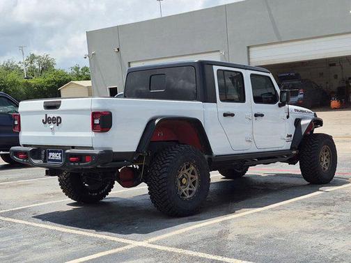 Bright White Clearcoat 2021 Jeep Gladiator Rubicon