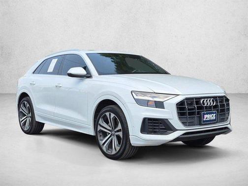 Glacier White Metallic 2020 Audi Q8 55 Premium Plus