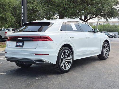 Glacier White Metallic 2020 Audi Q8 55 Premium Plus