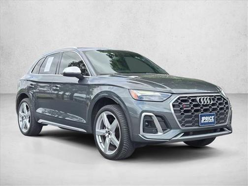 Daytona Gray Pearl Effect 2022 Audi SQ5 3.0T Premium