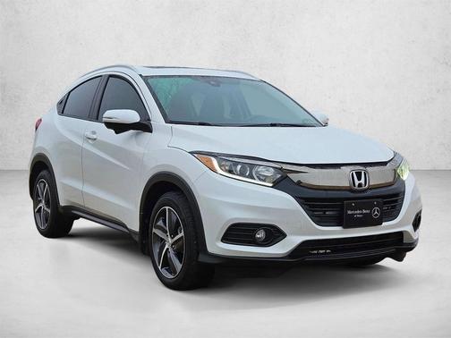 Platinum White Pearl 2022 Honda HR-V EX