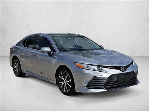 Celestial Silver Metallic 2024 Toyota Camry XLE