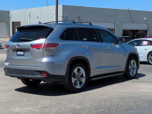 2016 Toyota Highlander Limited Platinum