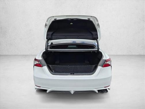 White 2022 Toyota Camry SE