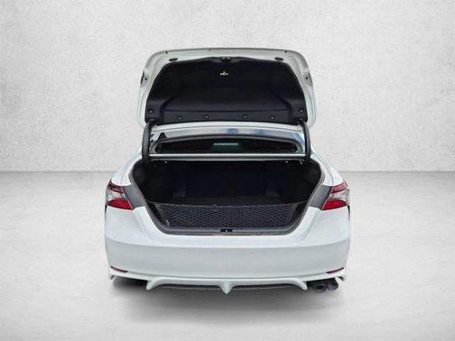 White 2022 Toyota Camry SE