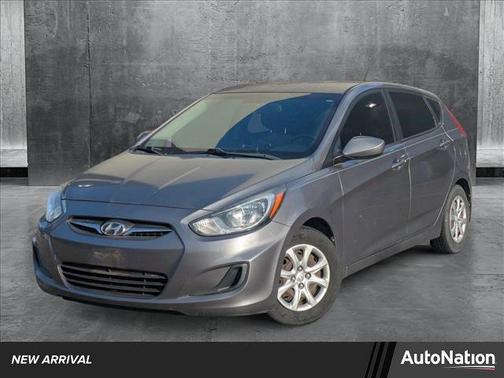 2013 Hyundai Accent GS