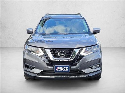 Gun Metallic 2017 Nissan Rogue SV