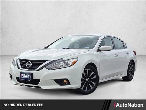 Glacier White 2018 Nissan Altima 2.5 SV