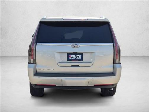 Silver Coast Metallic 2017 Cadillac Escalade Luxury