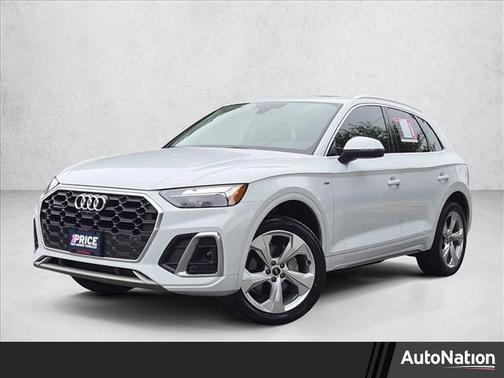 Glacier White Metallic 2023 Audi Q5 45 S line Premium Plus