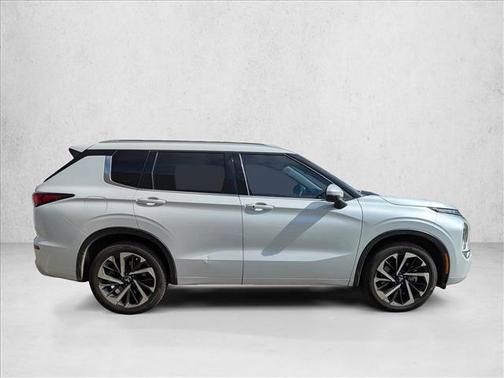 2023 Mitsubishi Outlander SEL 2.5 2WD