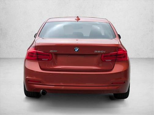 2018 BMW 320 i