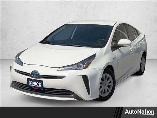 2021 Toyota Prius LE