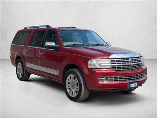 2014 Lincoln Navigator Base