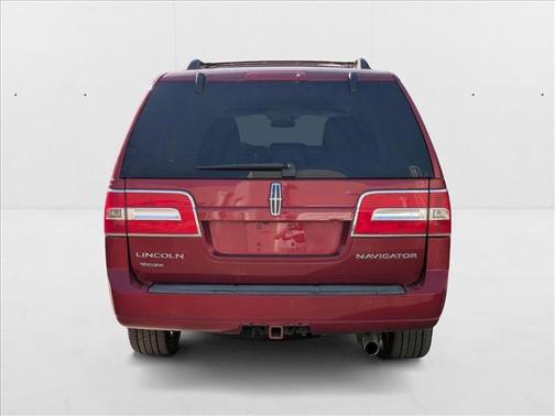2014 Lincoln Navigator Base