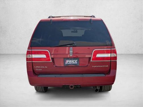 2014 Lincoln Navigator Base