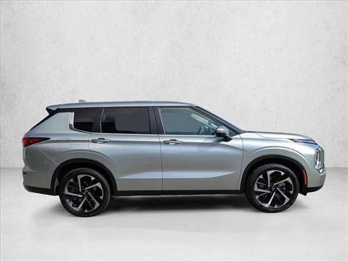 2023 Mitsubishi Outlander SE 2.5 S-AWC