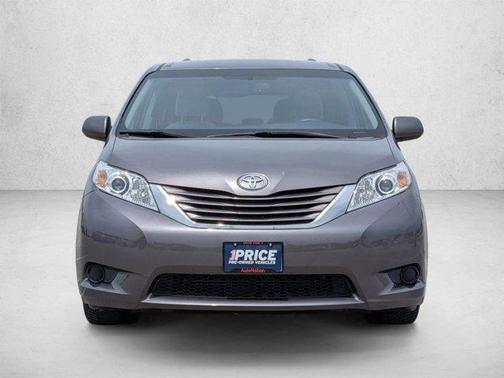 Predawn Gray Mica 2017 Toyota Sienna LE